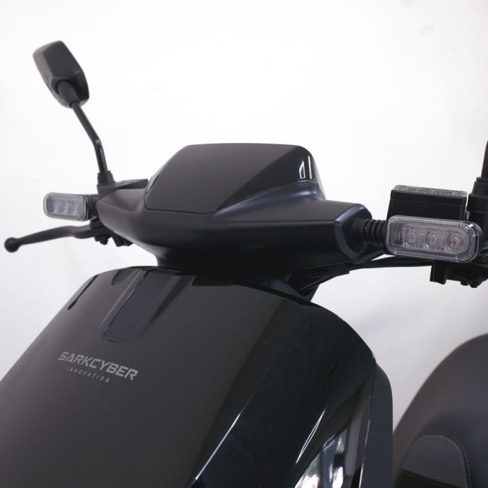 Електроскутер SARKCYBER HC200 CBS Diamond Black