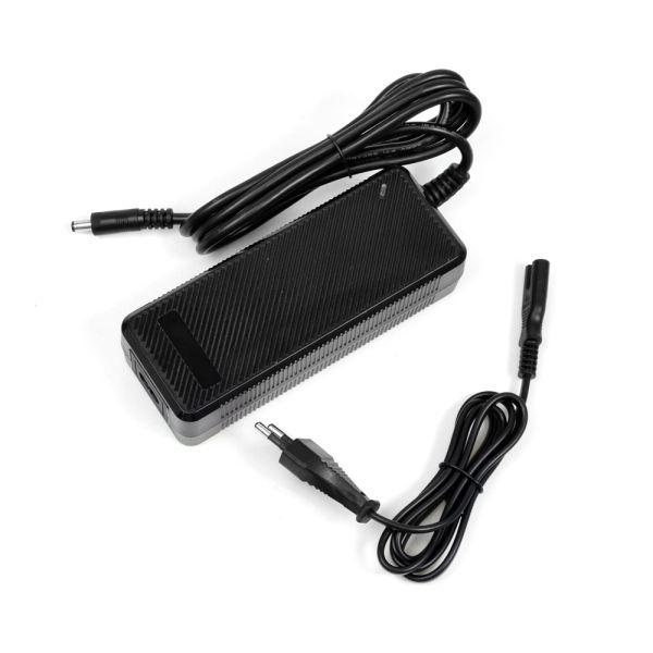 Блок живлення Full Energy BGP-128U 12 В / 8.33 А (Довжина мережевого кабелю: 0.9 м, Довжина вихідного кабелю: 1.35 м)