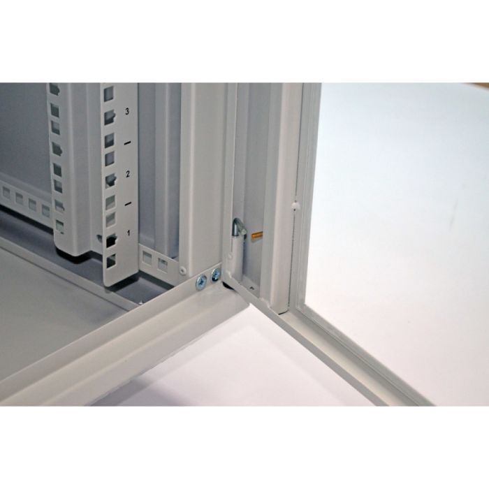 Шафа серверна CMS 15U 600 х 500 х 773 UA-MGSWA155G для мережевого обладнання