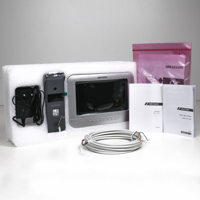 Комплект відеомофона Hikvision DS-KIS203T (розпродаж 709): відеодомофон 7" і відеопанель