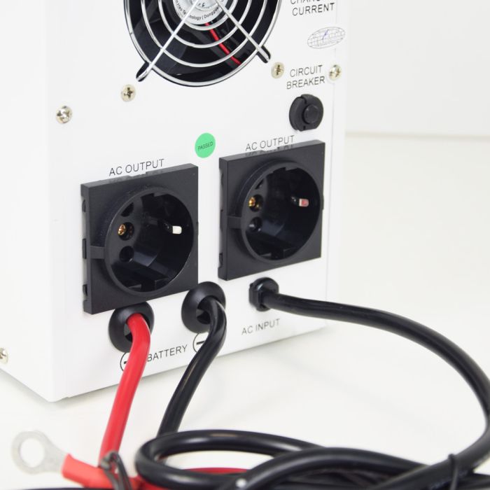 Комплект автономного резервного електроживлення: Інвертор Full Energy HB1012 1000ВА/800Вт + АКБ Full Energy FEL-12100 12 В 100 А·год