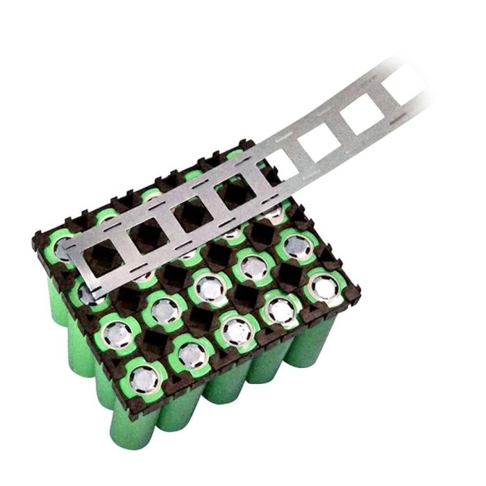 Стрічка з нікелю 2p до 21700 товщина 0.2мм крок 21.5мм