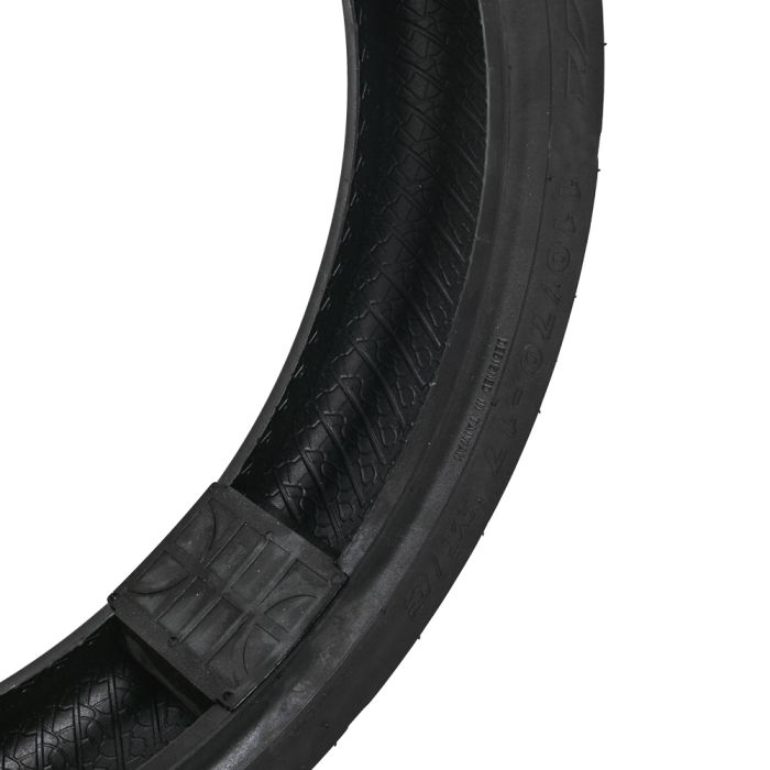 Передня шина 110/70-17 для BT8000 та V9