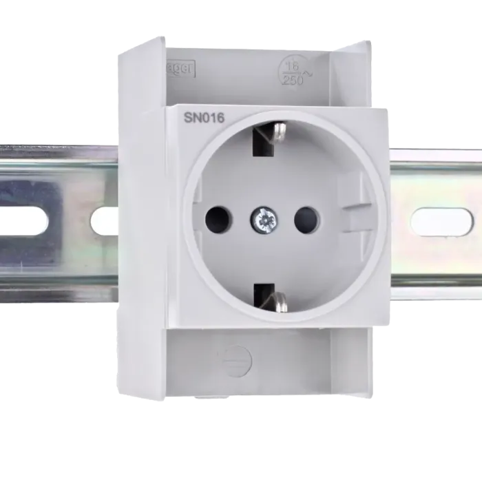 Hager SN016 на DIN-рейку Розетка