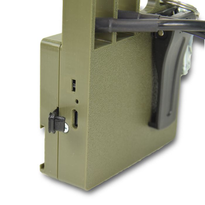 Детектор дронів «Ванільний Цукорок» з виносними антенами на магнітах