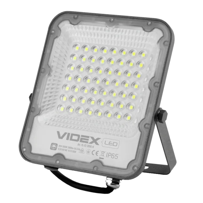 VIDEX PREMIUM 30W 5000K 220V LED прожектор